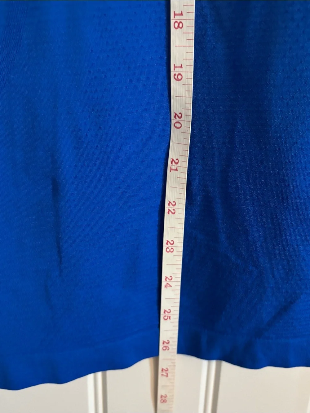 Lululemon Swiftly Tech long-Sleeve Royal Blue color Size 10